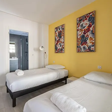 Magnificent Flat - 66m2 Rue Meynadier - 2br6p Διαμέρισμα *